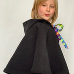 Bendite Cloak Black