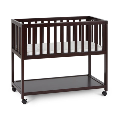 Mila Portable Bassinet